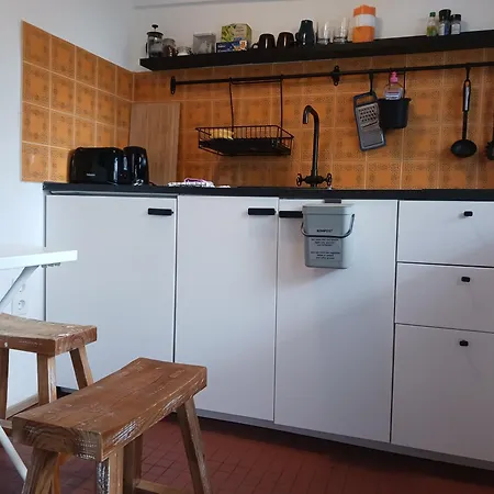 Squat Deluxe Berlin, The Maison d'hôtes *