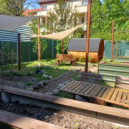 Gasthof Squat Deluxe Berlin, The