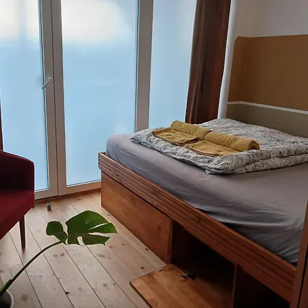 Pensionat Squat Deluxe Berlin, The 3*